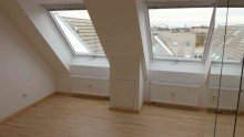 Galerie Beliebtes Sendling! *Kuscheliges Wohlf�hlnest mit Galerie und kleiner Terrasse direkt an der U-Bahn*