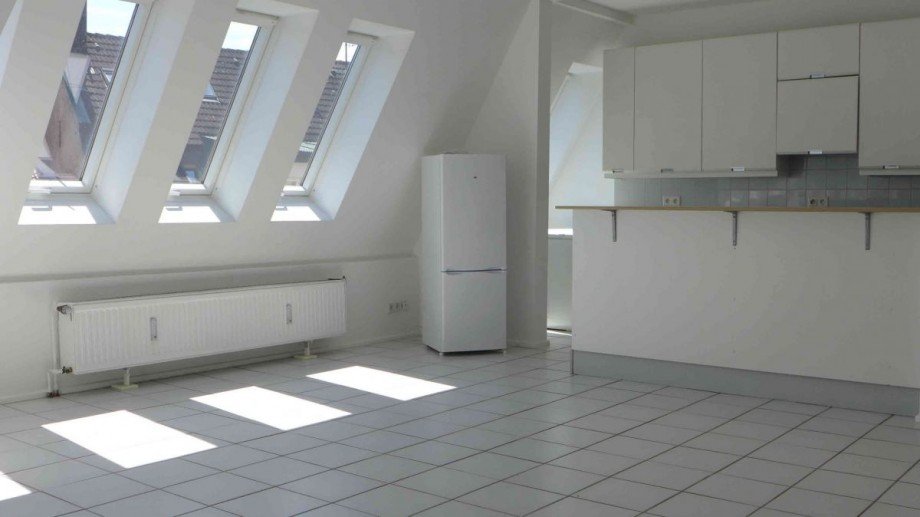 Wohnraum Dachgeschosswohnung M�nchen