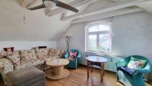 Dachstudio/Einlieger Lerchenau - ruhige und gr�ne Blumensiedlung! *Charmantes Stadthaus im Stil einer Doppelhaush�lfte*