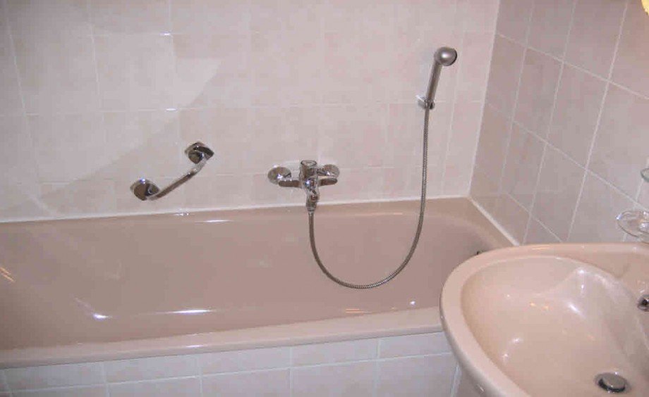 Teilansicht Badezimmer Terrassenwohnung M�nchen
