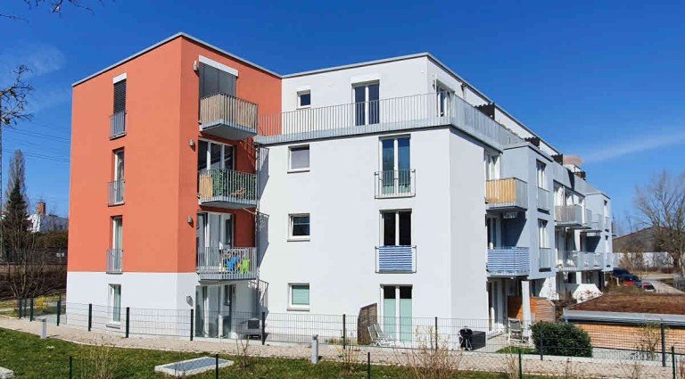 S�dostansicht M�nchen Terrassenwohnung Bezugsfreies Appartement! **Perfekt zur sofortigen Eigennutzung oder soliden Kapitalanlage**