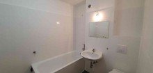 Modernisiertes Badezimmer N�he Olympia-Einkaufs-Zentrum-Moosach! **Modernisiertes Appartment in ruhiger Gartenlage**