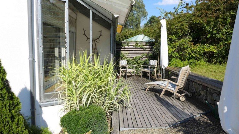 Terrasse Feldafing Doppelhaush�lfte Feldafing am Starnberger See! **Gro�z�gige Doppelhaush�lfte mit Einliegerwohnung**