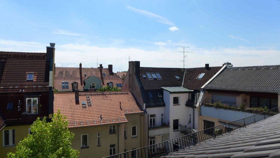 Blick �ber die D�cher Dachgeschosswohnung M�nchen