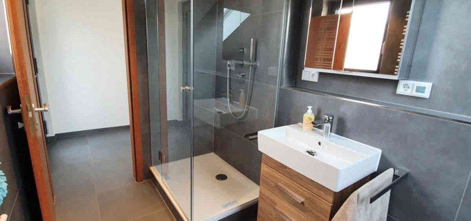 Detailansicht Duschbad Dachgeschosswohnung M�nchen