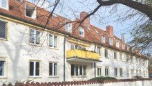 S�dansicht mit Balkon **Vermietetes Appartement mit Balkon in traumhafter Lage am Schloss Nymphenburg**