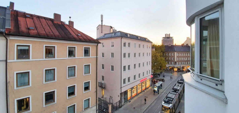 Blick auf die Rumfordstra�e Maisonettewohnung M�nchen