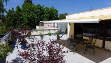 Blick auf die Terrasse **Absolut ruhig und gr�n gelegene Dachterrassenwohnung im Penthousestil**