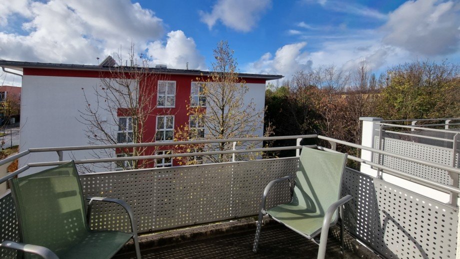 Balkon und Aussicht Dachgeschosswohnung M�nchen