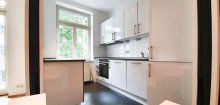 Neuwertige Einbauk�che **Altbaujuwel mit Einbauk�che und Balkon in ruhiger Lage von Neuhausen**