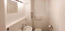 G�ste-WC **Altbaujuwel mit Einbauk�che und Balkon in ruhiger Lage von Neuhausen**