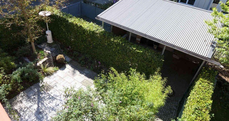 Terrasse und Carport Reihenendhaus M�nchen