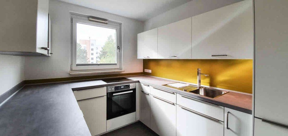 Teilansicht Miele- Einbauk�che Etagenwohnung M�nchen