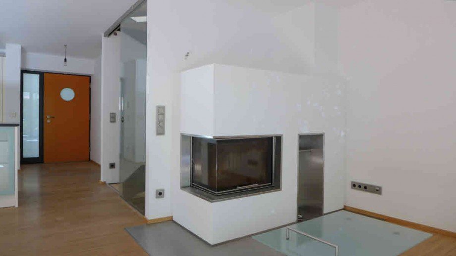 Kaminofen und Treppenhaus Reihenendhaus M�nchen