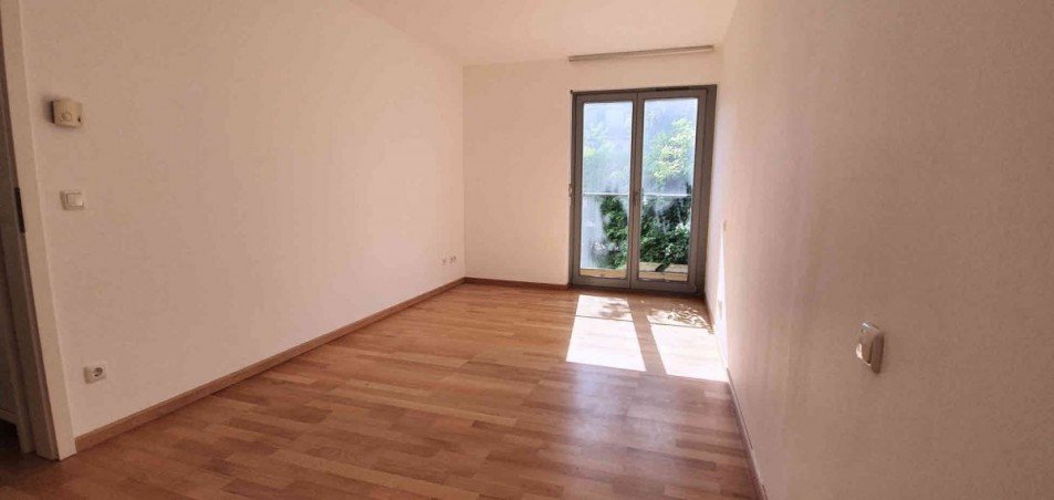 Schlafzimmer mit Terrasse Terrassenwohnung M�nchen