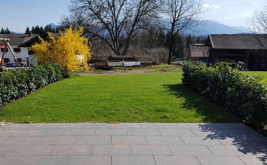 Terrasse u. Gartenanteil Terrassenwohnung Prien