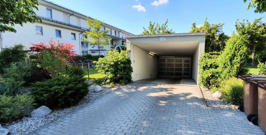 Tiefgaragenzufahrt Terrassenwohnung M�nchen