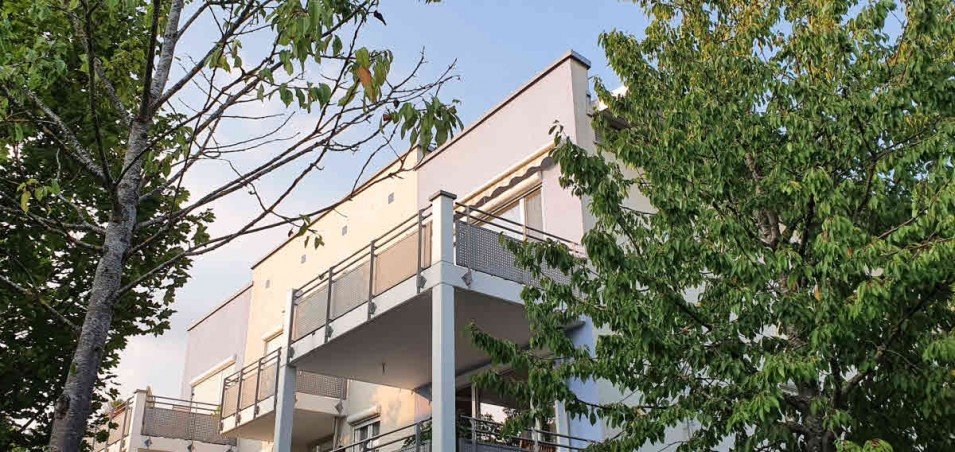 Westansicht mit Terrasse Dachgeschosswohnung M�nchen