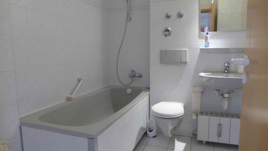 Badezimmer Etagenwohnung Unterf�hring