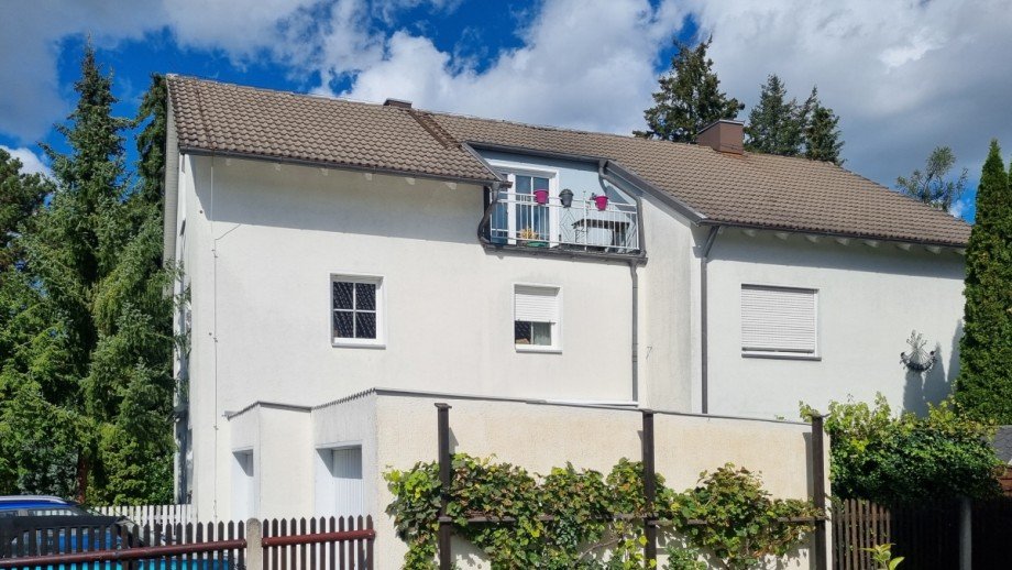 S�dansicht des Hauses Doppelhaush�lfte M�nchen