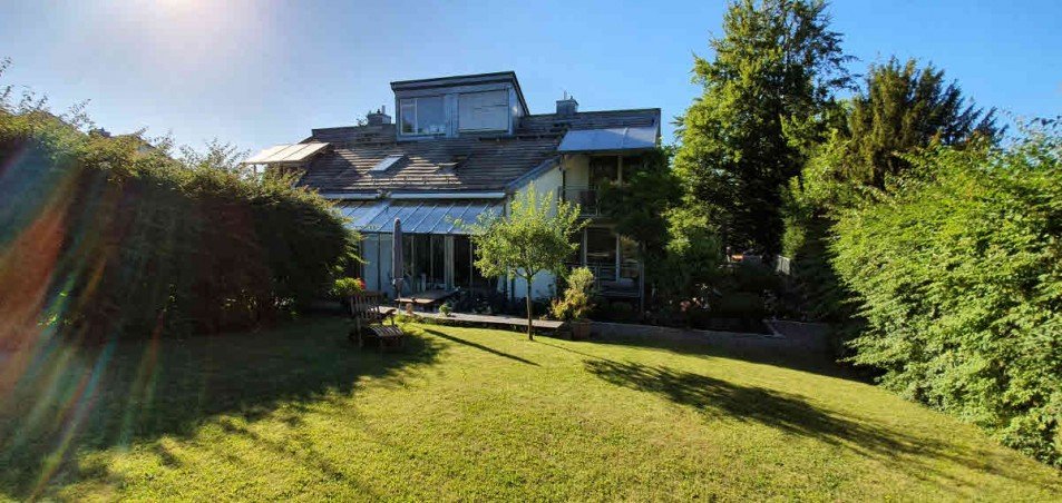 S�dansicht des Hauses Doppelhaush�lfte Feldafing