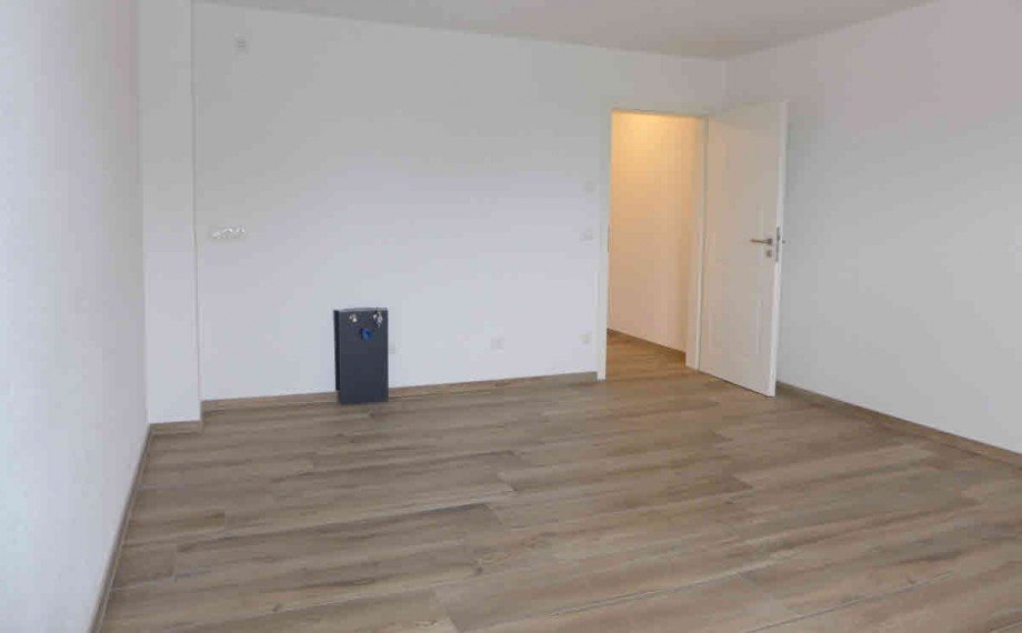Blick zur Diele Etagenwohnung Prien