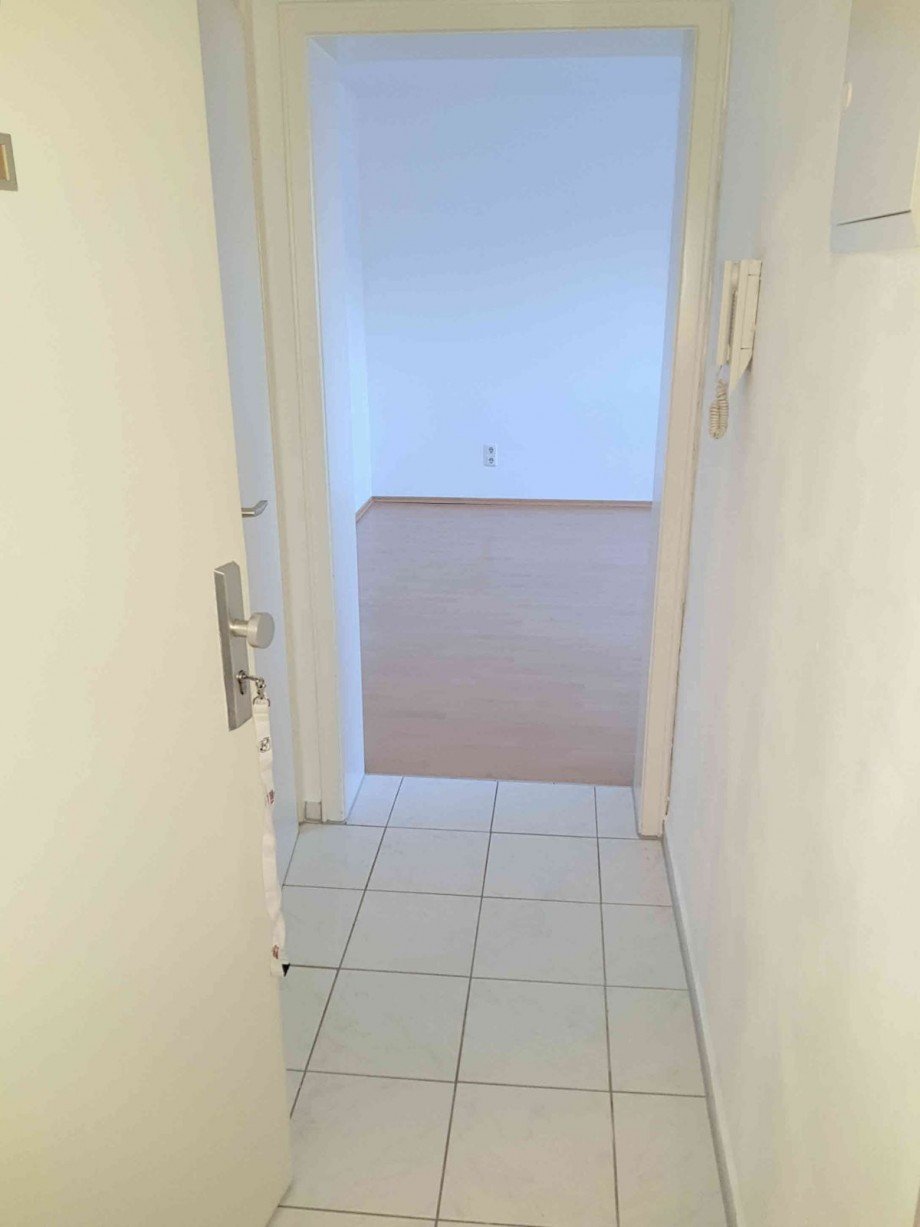 Flur mit Fliesen Etagenwohnung M�nchen