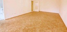 Blick in Richtung Diele N�he Olympia-Einkaufs-Zentrum-Moosach! **Modernisiertes Appartment in ruhiger Gartenlage**
