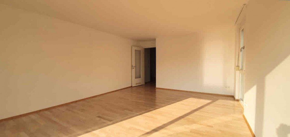 Wohnzimmer Teilansicht 2 Dachgeschosswohnung M�nchen