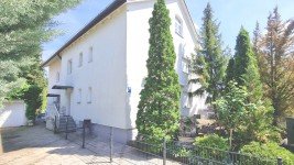 Hauptbild Lerchenau - ruhige und grüne Blumensiedlung! *Charmantes Stadthaus im Stil einer Doppelhaushälfte*