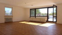 Wohnzimmer **Absolut ruhig und gr�n gelegene Dachterrassenwohnung im Penthousestil**