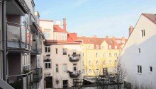 Blick von den Balkonen Altschwabing - ruhig und mittendrin! *Traumhafte Maisonettewohnung mit 2 Balkonen zum Innenhof*