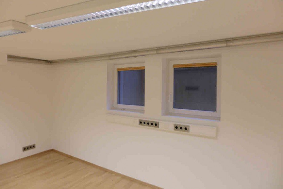 Arbeitszimmer KG Reihenendhaus M�nchen