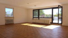 Wohnzimmer **Absolut ruhig und gr�n gelegene Dachterrassenwohnung im Penthousestil**